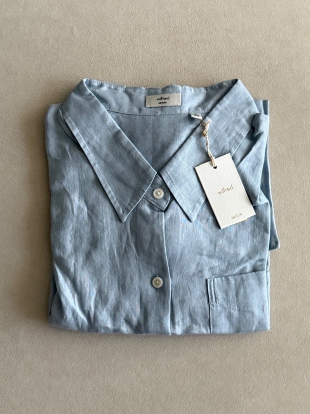 Aritzia relaxed linen shirt dew blue xs